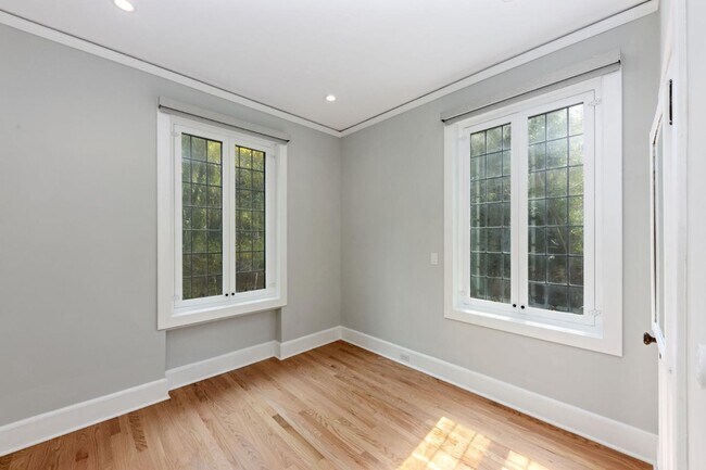 Building Photo - 85 Fagan Dr