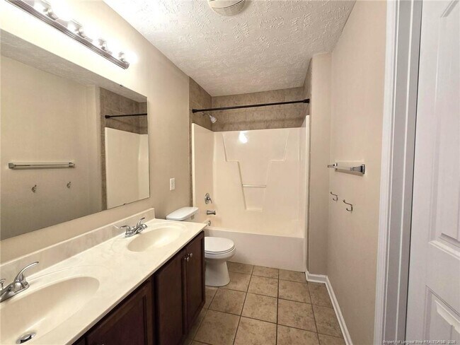 Building Photo - 5241 Goshawk Dr