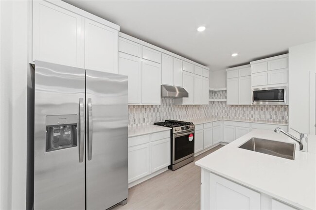Building Photo - 6422 Orchid Bch Dr