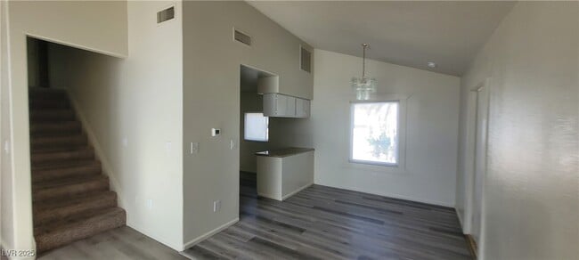 Building Photo - 2784 Belcastro St