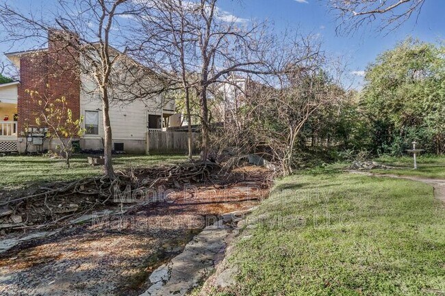 Building Photo - 1713 Cinnamon Path