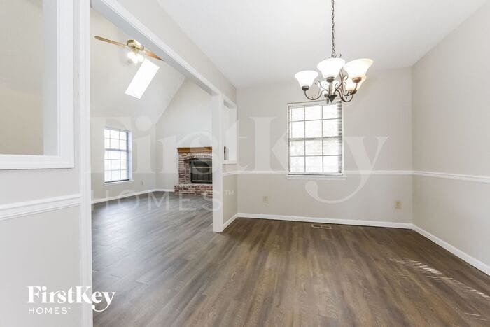 Building Photo - 12818 S Navaho Dr