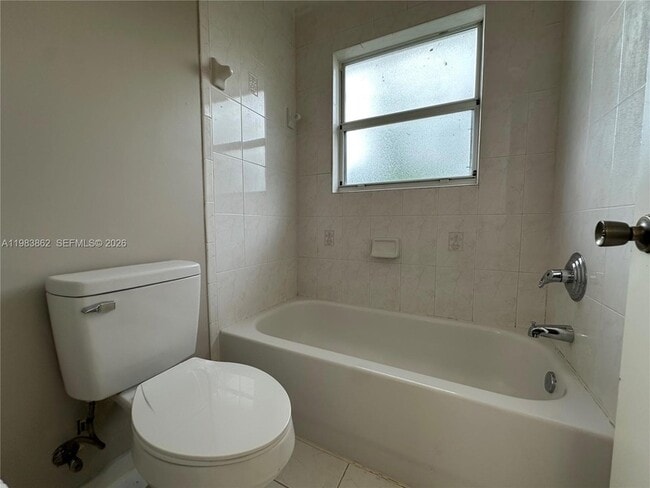 Building Photo - 1536 SE 31st Ct