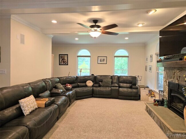 Building Photo - 5631 Olde Hartley Way