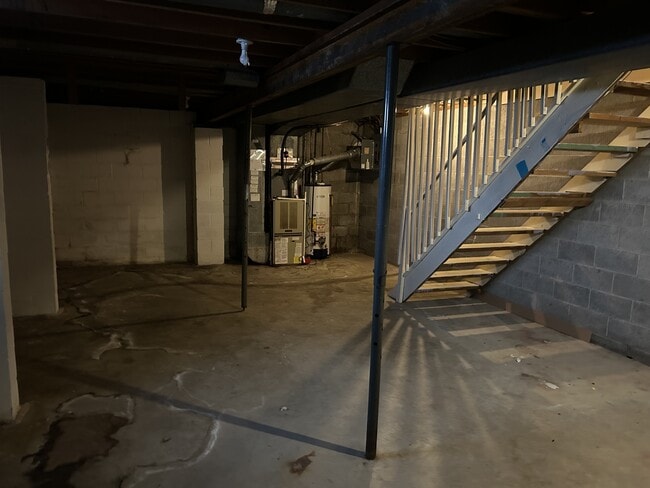 Building Photo - 1138 Ferndale Ave