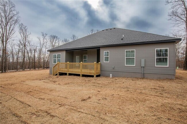 Building Photo - 14 Kinloch Dr