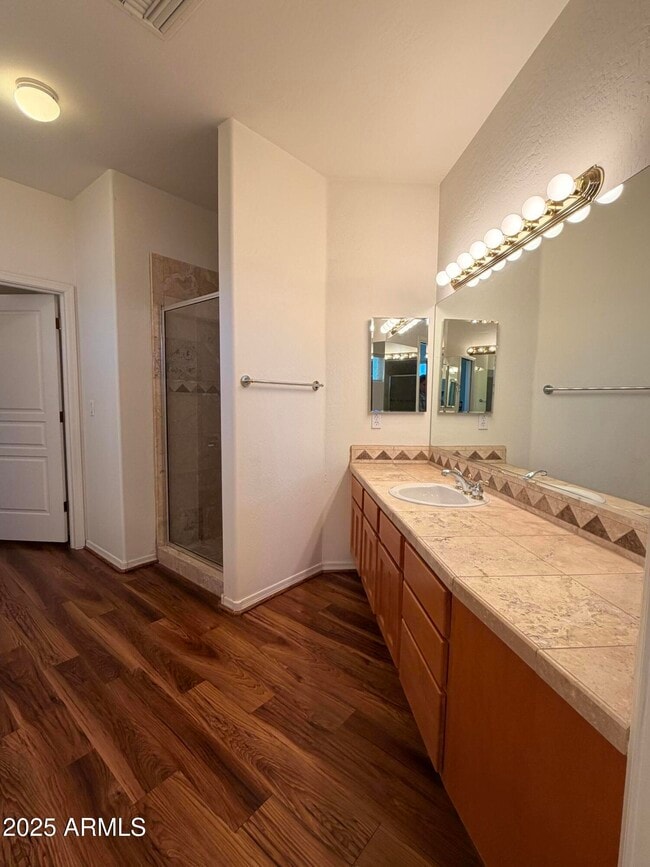 Building Photo - 13450 N Mountainside Dr