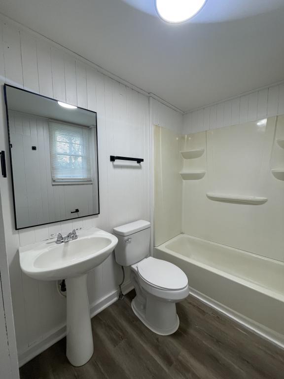 Building Photo - 407 Connecticut Ave