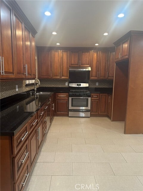 Building Photo - 500 Ivy St