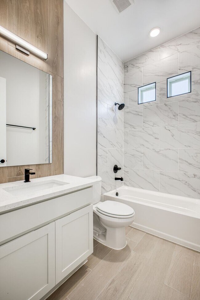 Building Photo - Beautiful East side House 4 bed-2.5 baths, part of The Club that includes Swimming Pool, Gym, Ten...