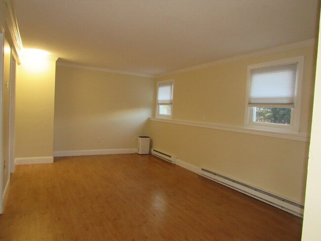 Building Photo - Salem single-family home for rent