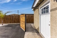 Building Photo - 12008 Roscoe Blvd