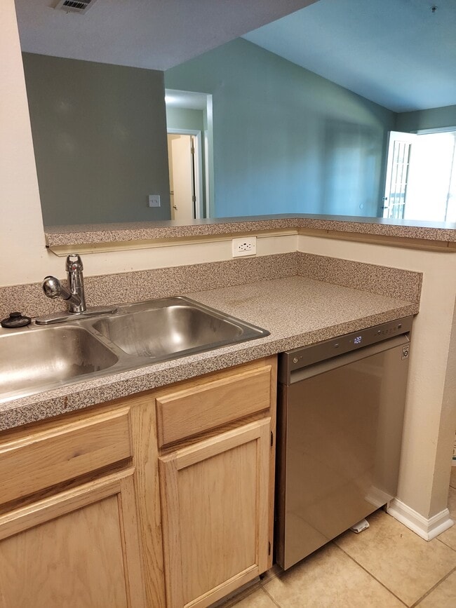 Building Photo - 7701 Timberlin Park Blvd