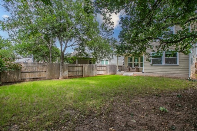 Building Photo - 173 Riverhill Dr