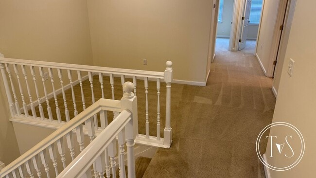 Building Photo - RATE DROP ALERT! (was $2100/month)