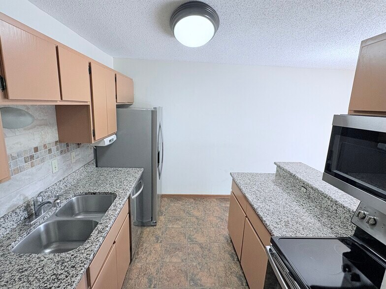 Building Photo - 4551 Scott Trl