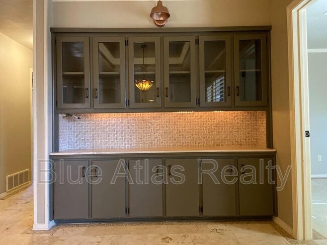 Building Photo - 4854 Starcrest Ct