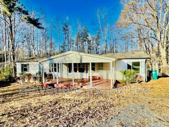 Primary Photo - 237 Red Oak Dr