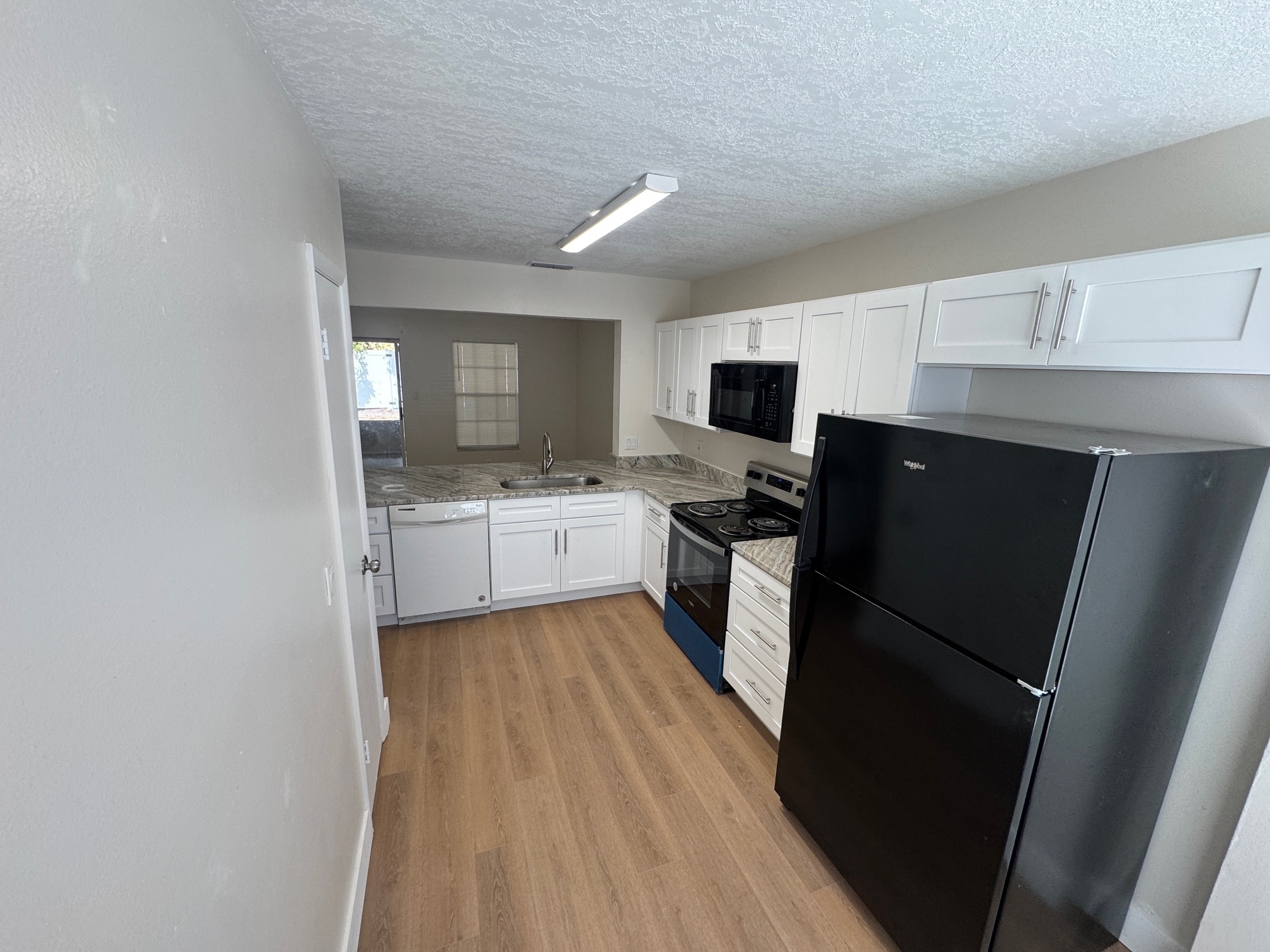 Building Photo - 11110 Essex Ridge Ct