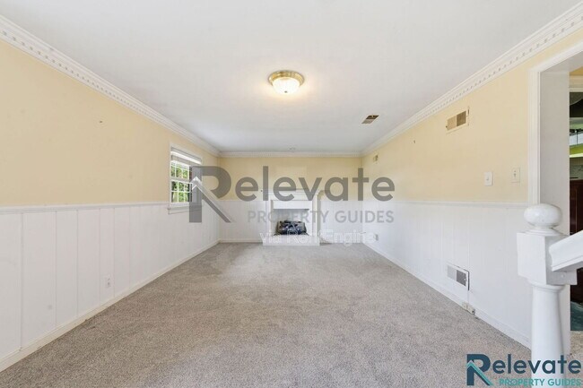 Building Photo - 8903 Freestone Ave