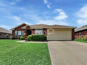 Building Photo - 617 Chestnut Ct
