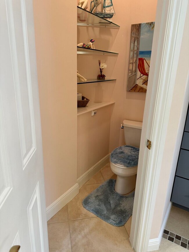 Building Photo - Fully Furnished Seasonal Home Rental with ...