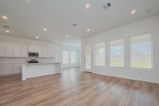 Building Photo - 2120 Toyhill Fls Ln