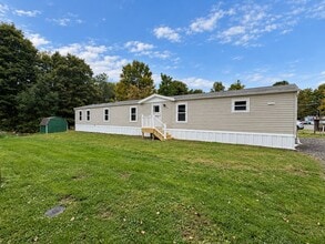 Building Photo - 93 Shady Ln