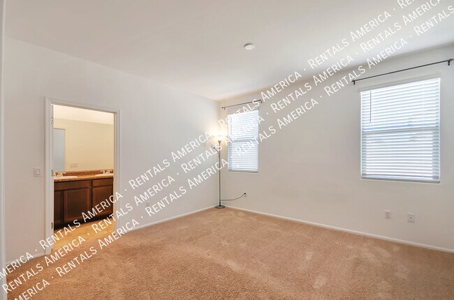Building Photo - 6325 S Crescent Peak Dr