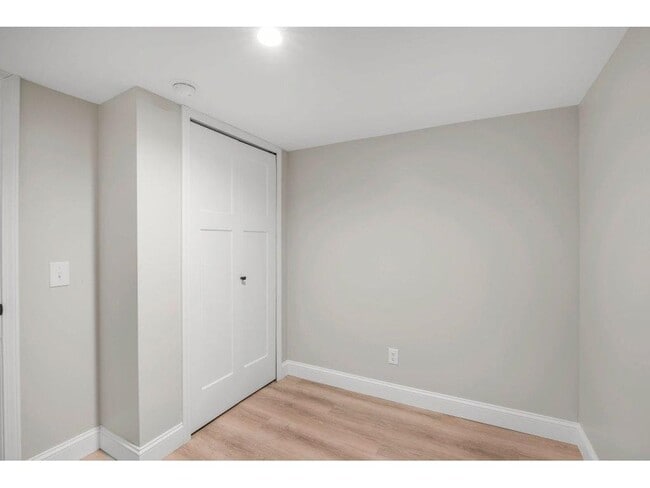 Building Photo - 1257 Palace Ave
