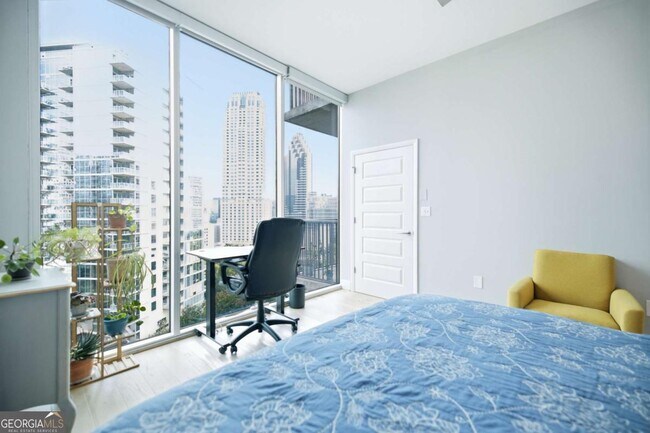 Building Photo - 1080 Peachtree St NE