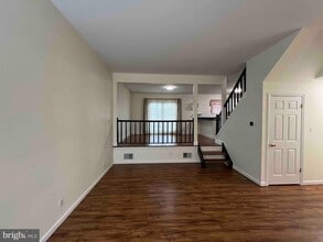 Building Photo - 6247 Spring Knoll Dr