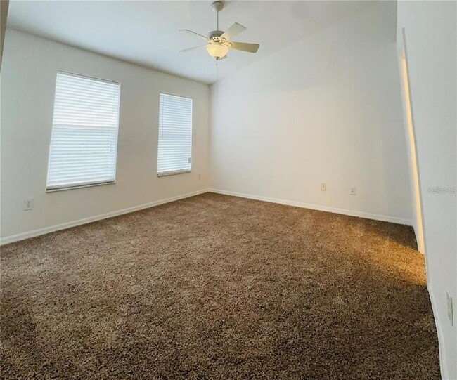 Building Photo - 207 Golden Pond Ct