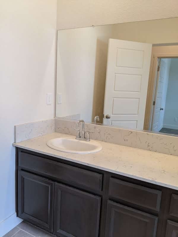 Building Photo - 2312 Vaca Way