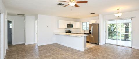 Building Photo - 861 San Remo Ave