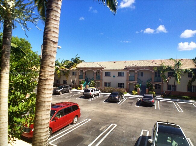 Building Photo - 1320 SE 31st Ct