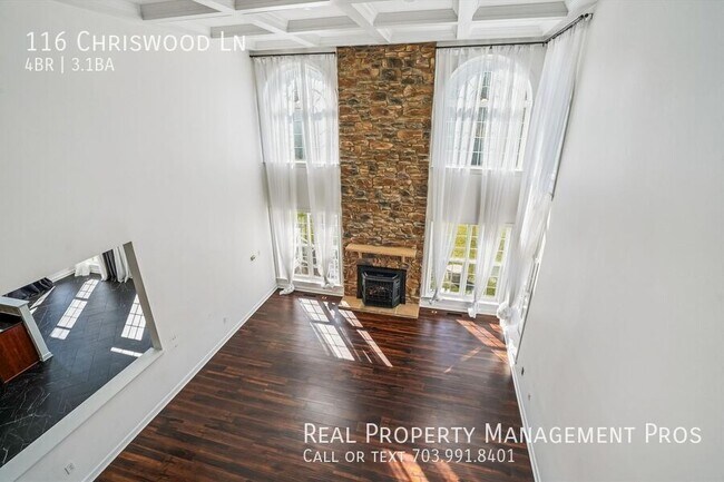 Building Photo - 116 Chriswood Ln