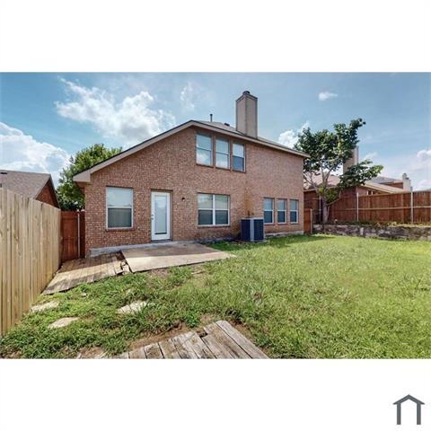 Building Photo - 3612 Dove Ln