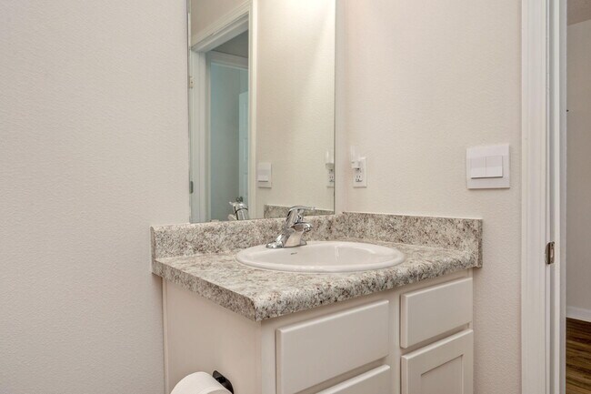 Building Photo - 3041 Heritage Plantation Blvd