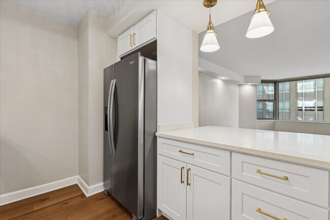 Building Photo - 535 N Michigan Ave