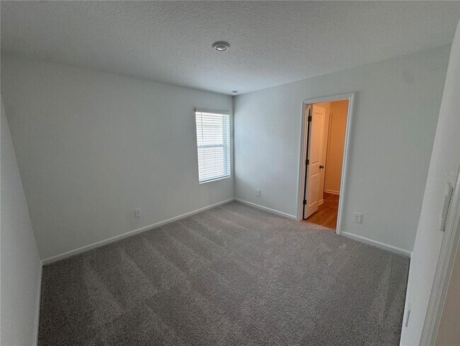 Building Photo - 3125 Brookhollow Wy