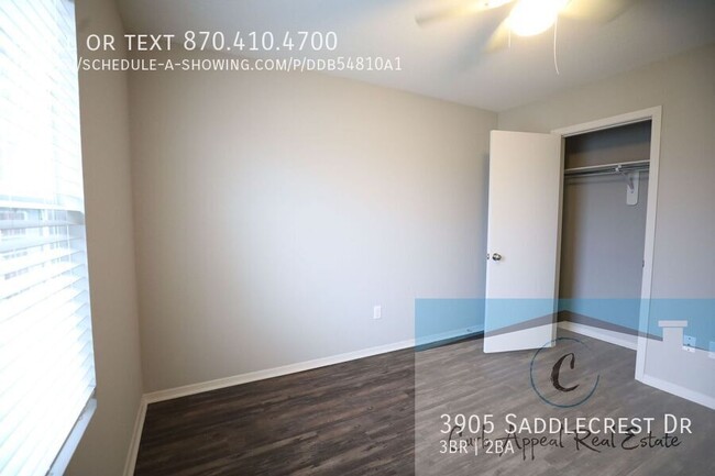 Building Photo - Move in special 900$!!  Beautiful 3 bed / ...