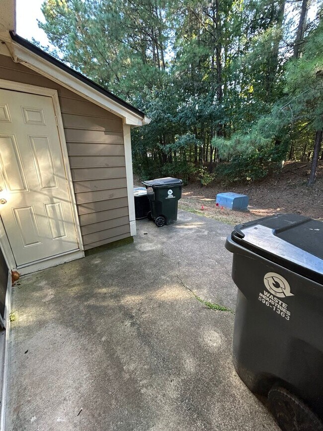 Building Photo - Durham / 2BR Townhouse of Pope Rd AVAIL