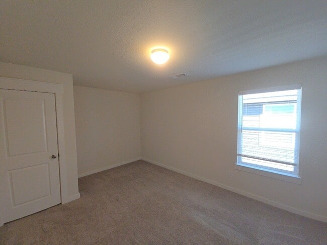 Building Photo - 7543 Coral Ter Dr