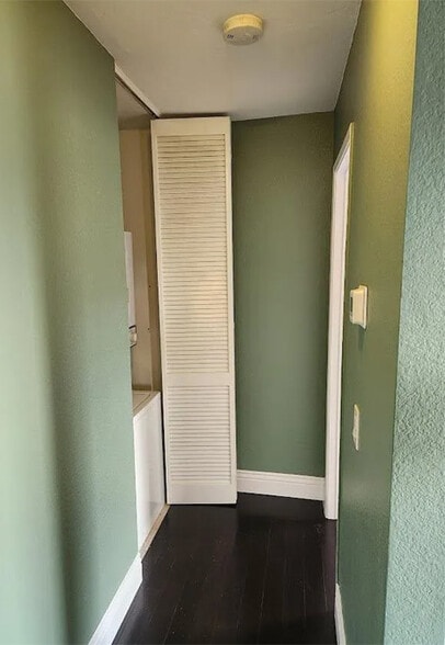Hallway - 10341 Azuaga St
