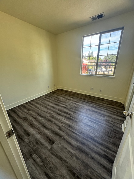 Building Photo - 1489 Trombetta St