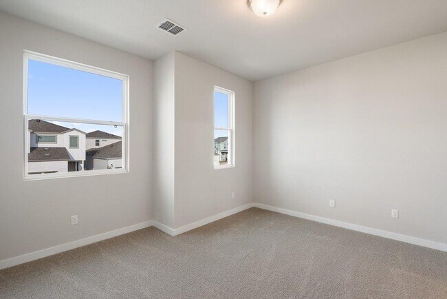 Building Photo - 2209 Grenache Dr