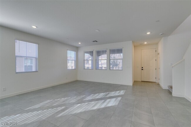 Building Photo - 3723 Trancoso Ave