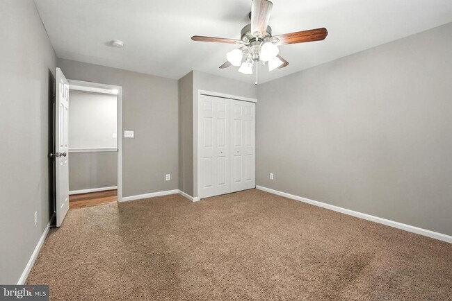 Building Photo - 2804 Piper Glenn Ct