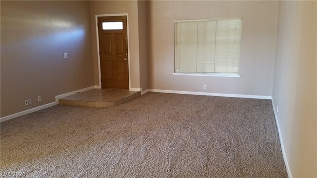 Building Photo - 1745 Mt Hood St